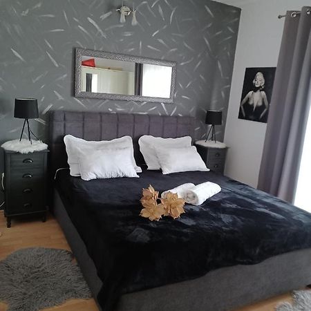 Apartman Marija บาร์บินเย ภายนอก รูปภาพ